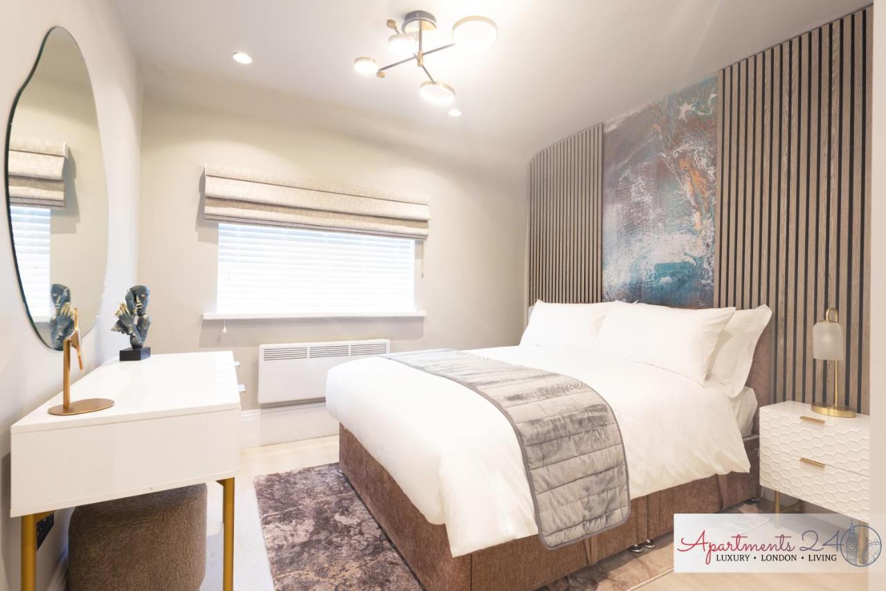 Beautiful Apartment In London Hounslow Exterior photo